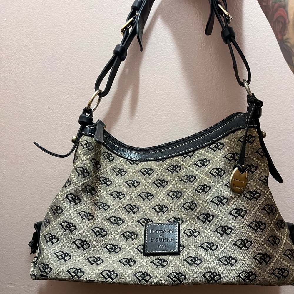 Dooney & Bourke bag